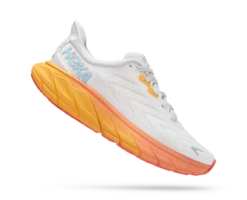 Hoka One One W's ARAHI 6