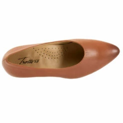 Trotters Kimber Kitten Heel Luggage Leather (Women's) -Johns Runwalk Shop Lugg 9