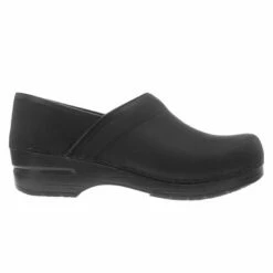 Dansko Professional Clog Black Oiled Leather (Women's) 11 Dansko Professional Clog Black Oiled Leather (Women's) -Johns Runwalk Shop MAR00375C