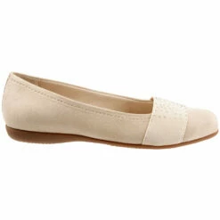 Trotters Samantha Nude Micro (Women's) 11 Trotters Samantha Nude Micro (Women's) -Johns Runwalk Shop nude 3 261286e0 b420 4de1 9ee8 66b06610408d